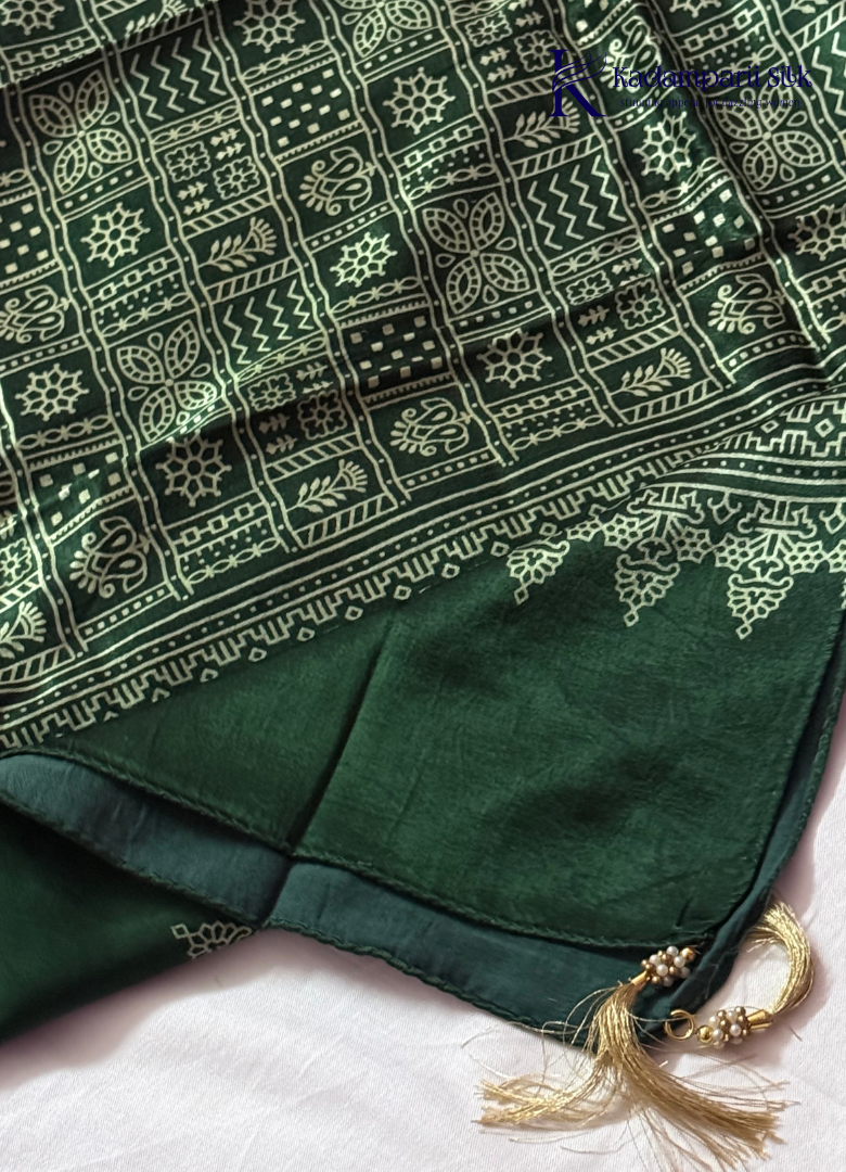 Regal Wine & Emerald Green Bandhani Print Salwar Set with Mirror Work