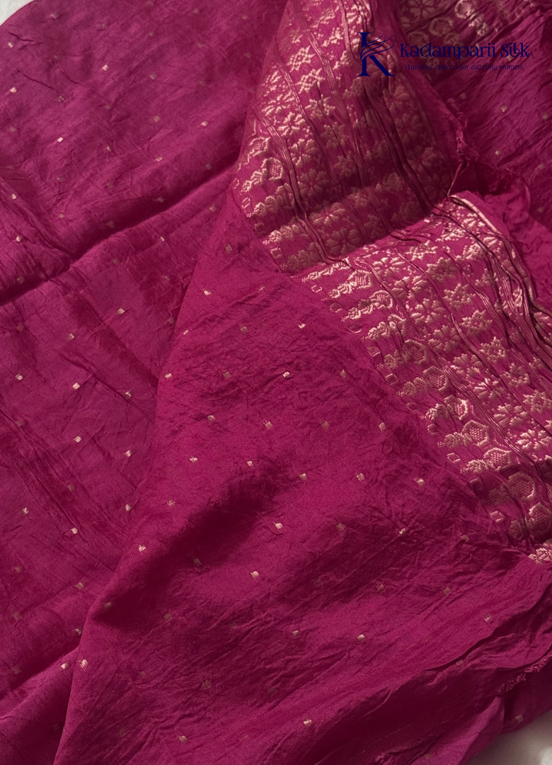 Cream Vertical Thread-Embroidered Suit with Magenta Bandhani Crushed Dupatta