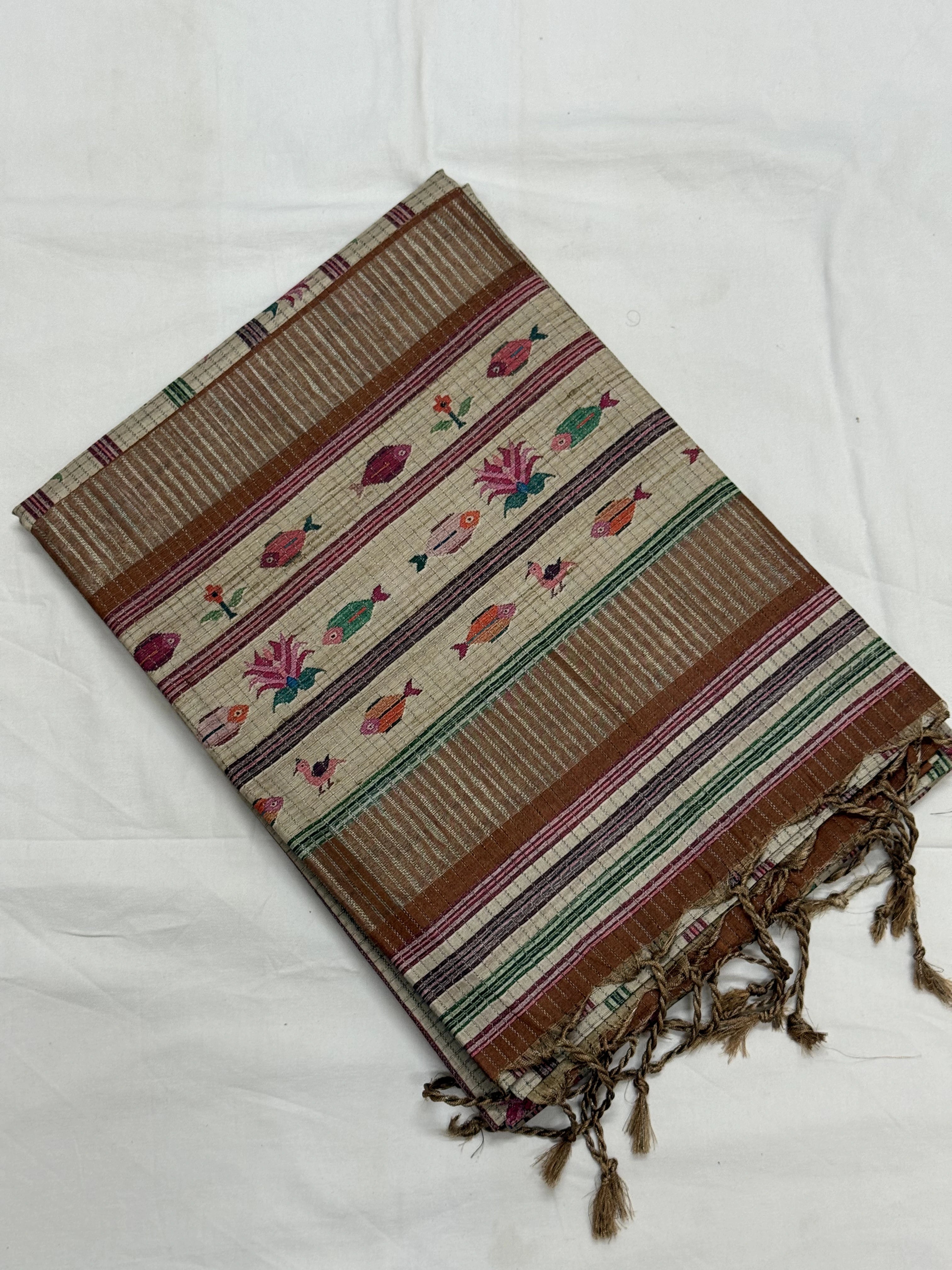 Beige & Terracotta Folk Fish Printed Saree