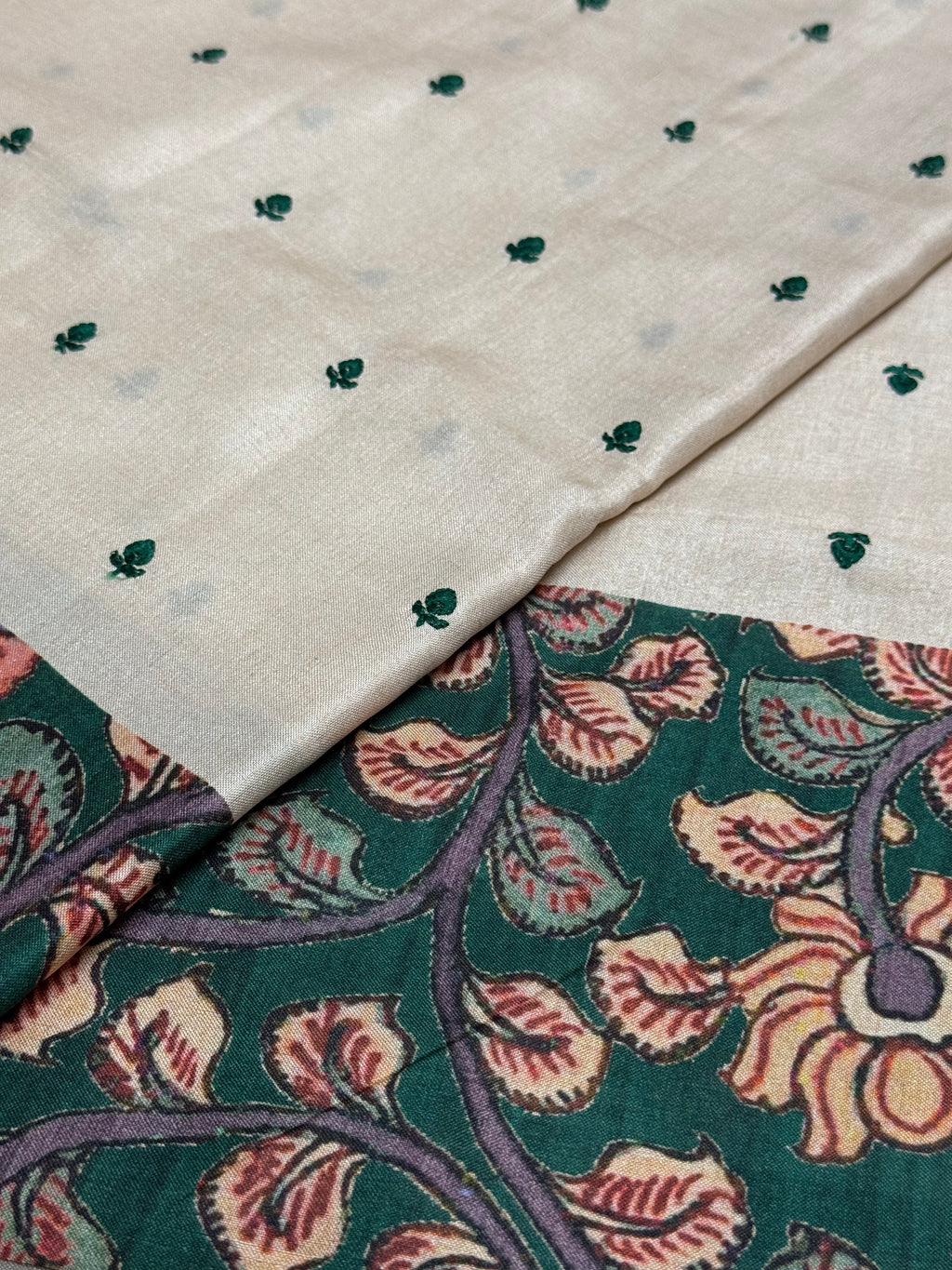 Sand Cream & Forest Green Kalamkari Floral Saree